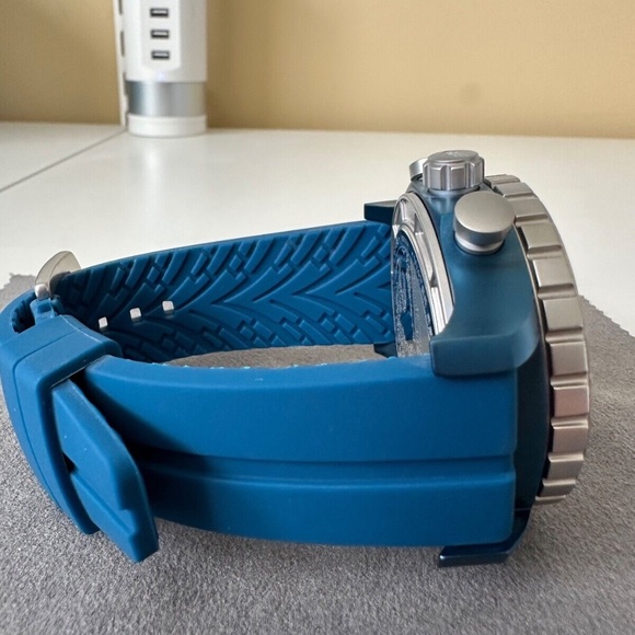 Vostok-Europe Expedition Everest Underground Quartz Alarm Watch YM8J/597E546 - Picture 5 of 6